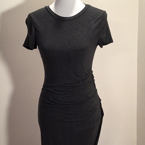 Banana Republic Dresses & Skirts - Banana Republic dress with one rouched side